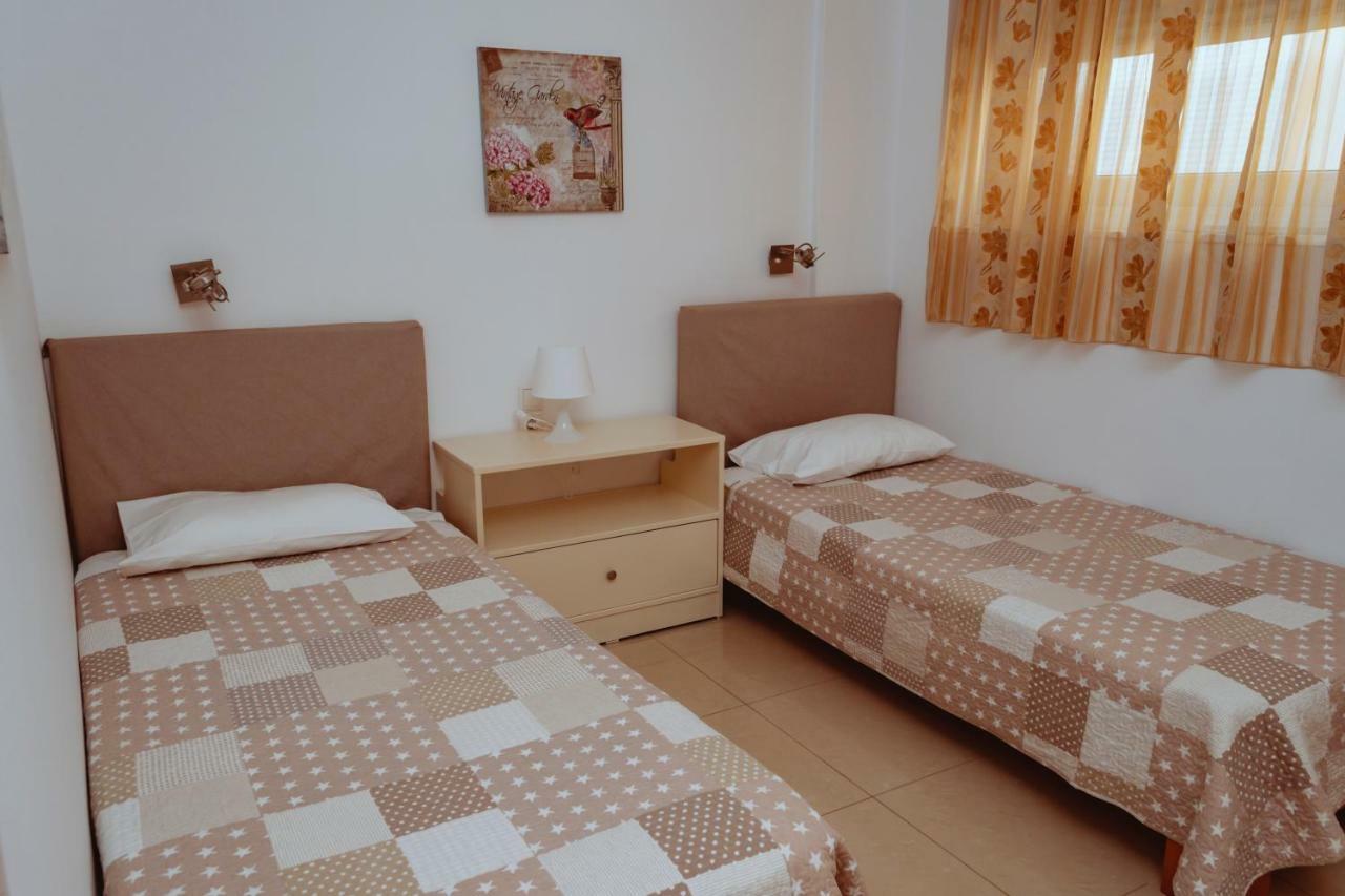 Apartament Sun Βy Τhe Sea 100M From The Beach Agia Pelagia Zewnętrze zdjęcie